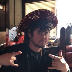 Meet your Posher, Evan